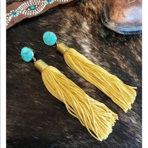 Mustard tassel st Raines